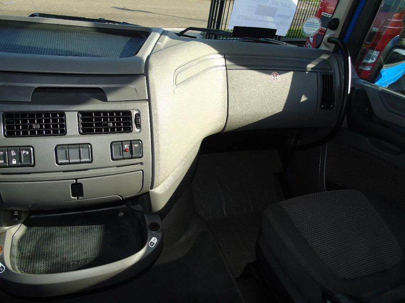 Tegljač DAF XF 510 + PTO + EURO 6 + SSC + SPOILER: slika Tegljač DAF XF 510 + PTO + EURO 6 + SSC + SPOILER