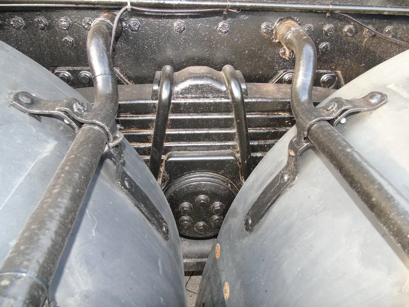 Tegljač MAN TGA 41.430 + HIAB 800 6x + 5x JIB WINCH + 8X4 + REMOTE: slika Tegljač MAN TGA 41.430 + HIAB 800 6x + 5x JIB WINCH + 8X4 + REMOTE Tegljač MAN TGA 41.430 + HIAB 800 6x + 5x JIB WINCH + 8X4 + REMOTE: slika Tegljač MAN TGA 41.430 + HIAB 800 6x + 5x JIB WINCH + 8X4 + REMOTE