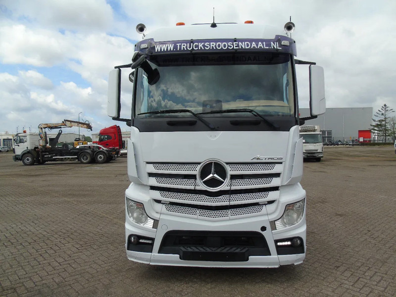 Mercedes-Benz Actros 1851 + PTO + EURO 6 - Tegljač: slika Mercedes-Benz Actros 1851 + PTO + EURO 6 - Tegljač Mercedes-Benz Actros 1851 + PTO + EURO 6 - Tegljač: slika Mercedes-Benz Actros 1851 + PTO + EURO 6 - Tegljač