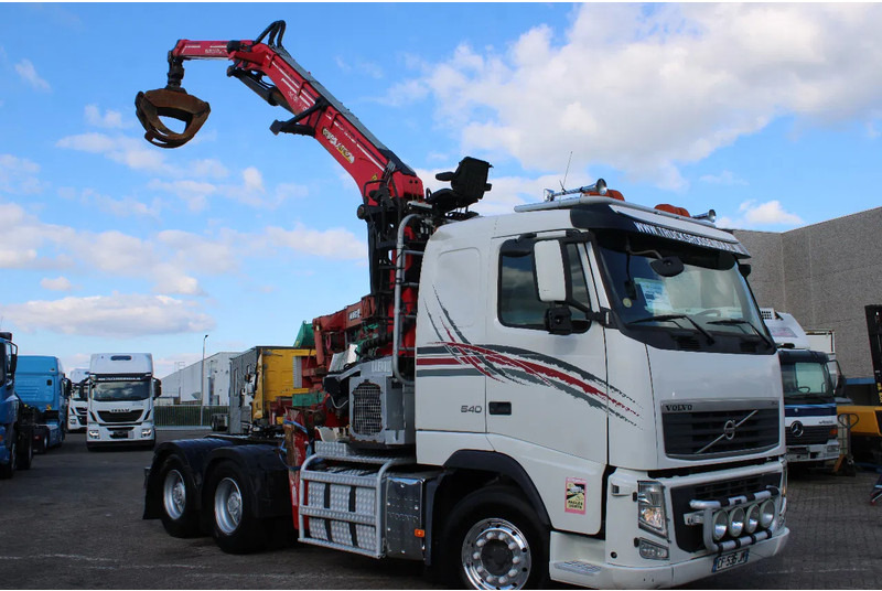 Volvo FH 16.540 + 6x4 EURO 5 + palfinger epsilon 30t/m + MANUAL - Tegljač: slika Volvo FH 16.540 + 6x4 EURO 5 + palfinger epsilon 30t/m + MANUAL - Tegljač Volvo FH 16.540 + 6x4 EURO 5 + palfinger epsilon 30t/m + MANUAL - Tegljač: slika Volvo FH 16.540 + 6x4 EURO 5 + palfinger epsilon 30t/m + MANUAL - Tegljač