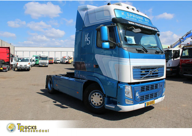Volvo FH 460 XL cabine + euro 5 + spoiler - Tegljač: slika Volvo FH 460 XL cabine + euro 5 + spoiler - Tegljač Volvo FH 460 XL cabine + euro 5 + spoiler - Tegljač: slika Volvo FH 460 XL cabine + euro 5 + spoiler - Tegljač
