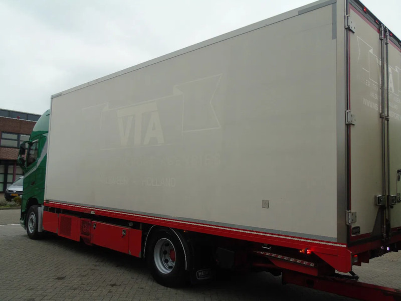 Volvo FH 460 + TRS + COMBI + EURO 6 - Kamion hladnjača: slika Volvo FH 460 + TRS + COMBI + EURO 6 - Kamion hladnjača Volvo FH 460 + TRS + COMBI + EURO 6 - Kamion hladnjača: slika Volvo FH 460 + TRS + COMBI + EURO 6 - Kamion hladnjača