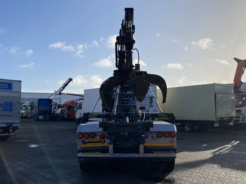 Kamion s kranom Volvo FM 370 + Euro 5 + Palfinger Z-Q170 Crane + 30ton NCH lift + Container system + hoogsta: slika Kamion s kranom Volvo FM 370 + Euro 5 + Palfinger Z-Q170 Crane + 30ton NCH lift + Container system + hoogsta Kamion s kranom Volvo FM 370 + Euro 5 + Palfinger Z-Q170 Crane + 30ton NCH lift + Container system + hoogsta: slika Kamion s kranom Volvo FM 370 + Euro 5 + Palfinger Z-Q170 Crane + 30ton NCH lift + Container system + hoogsta