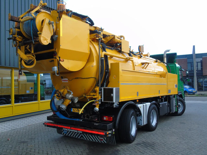 Volvo FMX 420 + 15.000L + HIGH PRESSURE PUMP + URACA + 6X4 + EURO 5 - Vakum kamion: slika Volvo FMX 420 + 15.000L + HIGH PRESSURE PUMP + URACA + 6X4 + EURO 5 - Vakum kamion Volvo FMX 420 + 15.000L + HIGH PRESSURE PUMP + URACA + 6X4 + EURO 5 - Vakum kamion: slika Volvo FMX 420 + 15.000L + HIGH PRESSURE PUMP + URACA + 6X4 + EURO 5 - Vakum kamion