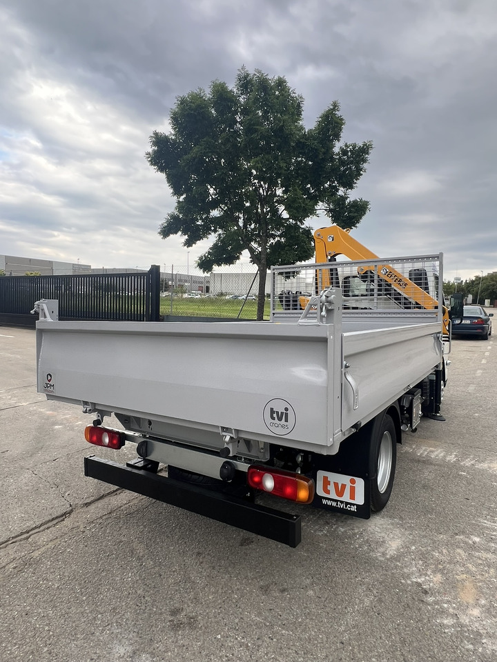 FUSO 35 3S - Kamion s kranom: slika FUSO 35 3S - Kamion s kranom FUSO 35 3S - Kamion s kranom: slika FUSO 35 3S - Kamion s kranom