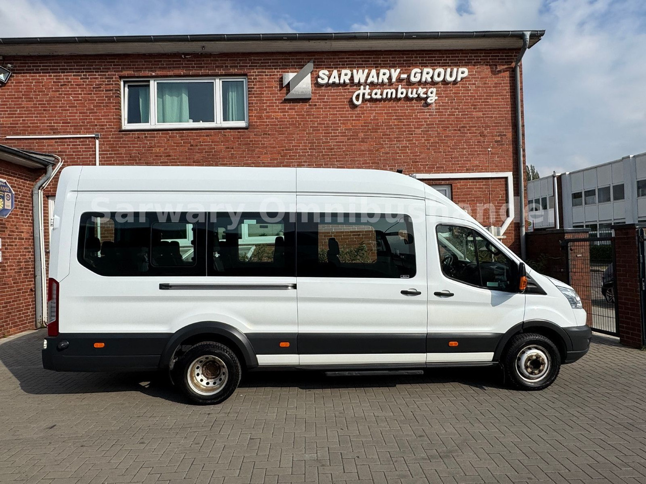 Ford Transit*18 Sitze*Klima*EURO 6*Webasto*Sprinter* - Minibus, Putnički kombi: slika Ford Transit*18 Sitze*Klima*EURO 6*Webasto*Sprinter* - Minibus, Putnički kombi Ford Transit*18 Sitze*Klima*EURO 6*Webasto*Sprinter* - Minibus, Putnički kombi: slika Ford Transit*18 Sitze*Klima*EURO 6*Webasto*Sprinter* - Minibus, Putnički kombi