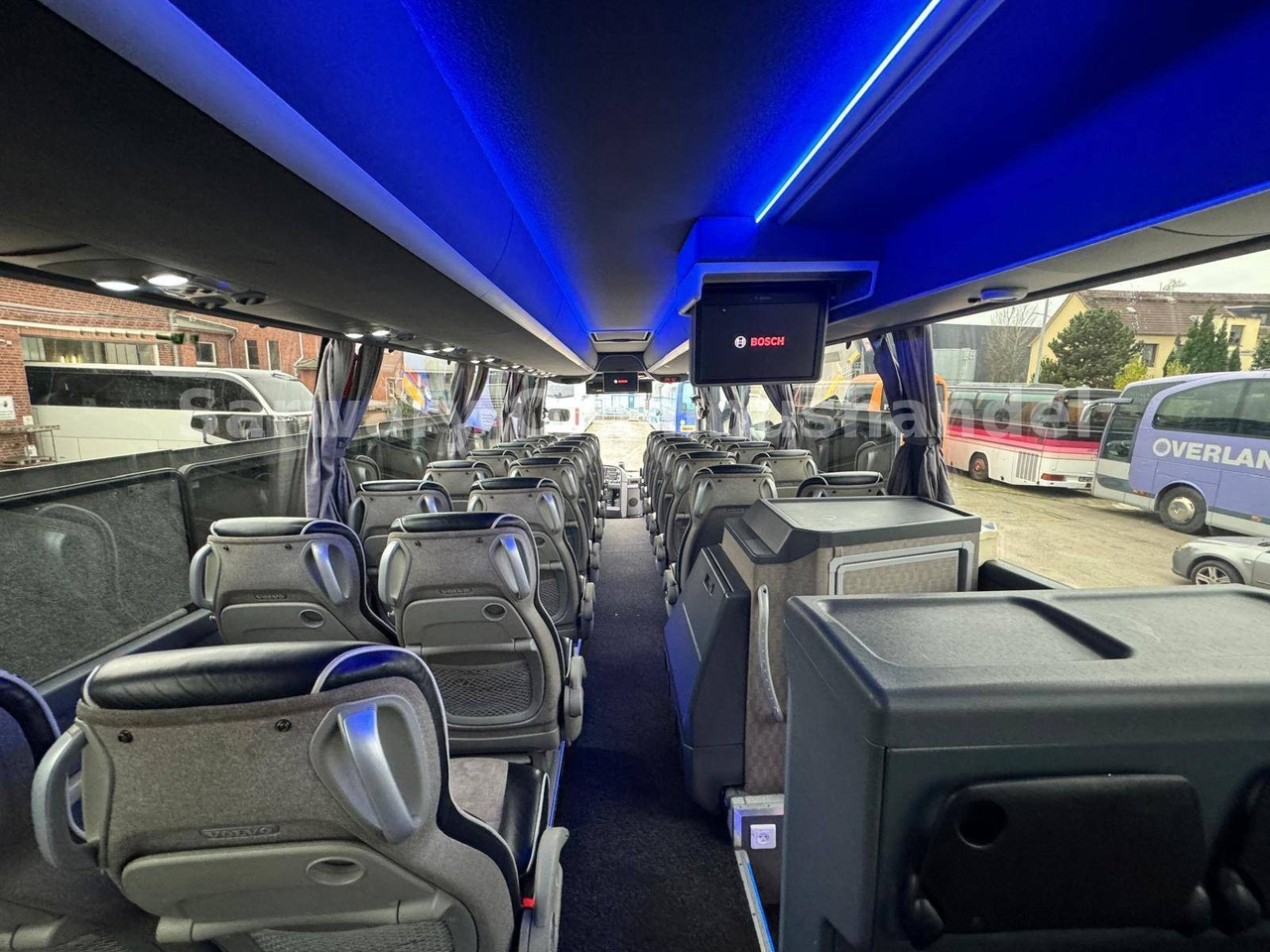 Turistički autobus Volvo 9900 HD 6x2 *9700*WC*59-Sitze*Küche*: slika Turistički autobus Volvo 9900 HD 6x2 *9700*WC*59-Sitze*Küche*