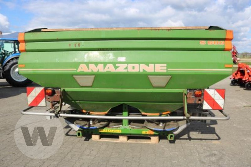 Amazone ZA-M Ultra profiS Hydro - Rasipač gnojiva: slika Amazone ZA-M Ultra profiS Hydro - Rasipač gnojiva Amazone ZA-M Ultra profiS Hydro - Rasipač gnojiva: slika Amazone ZA-M Ultra profiS Hydro - Rasipač gnojiva