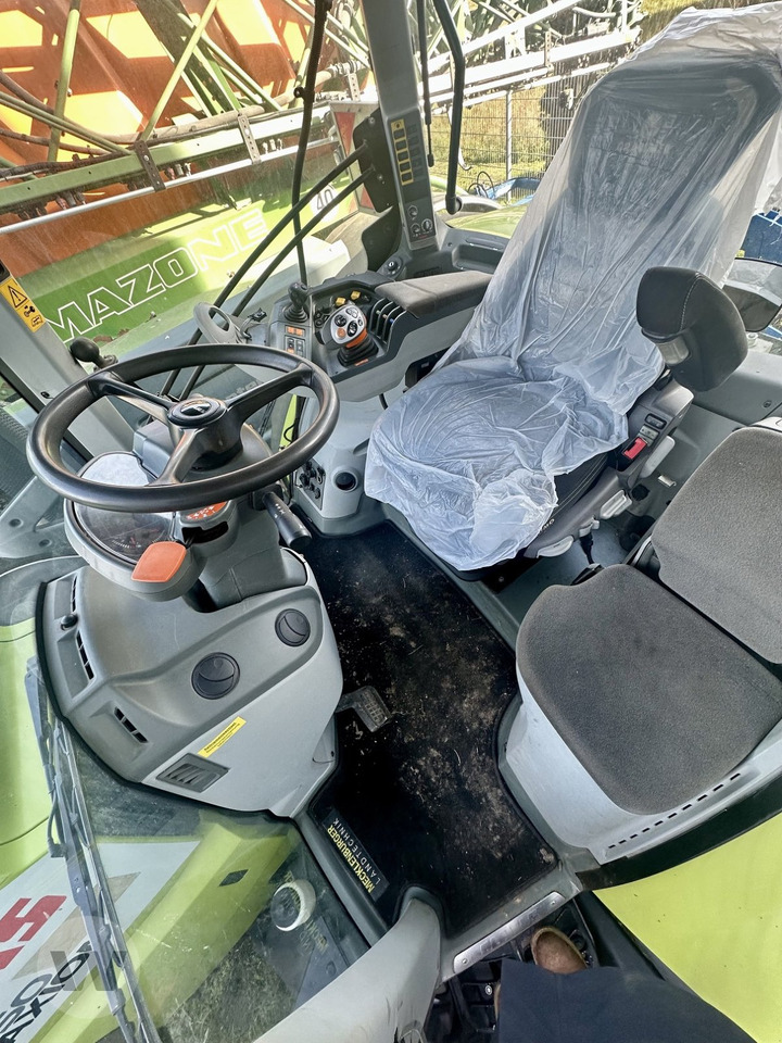 Traktor CLAAS Axion 850: slika Traktor CLAAS Axion 850 Traktor CLAAS Axion 850: slika Traktor CLAAS Axion 850