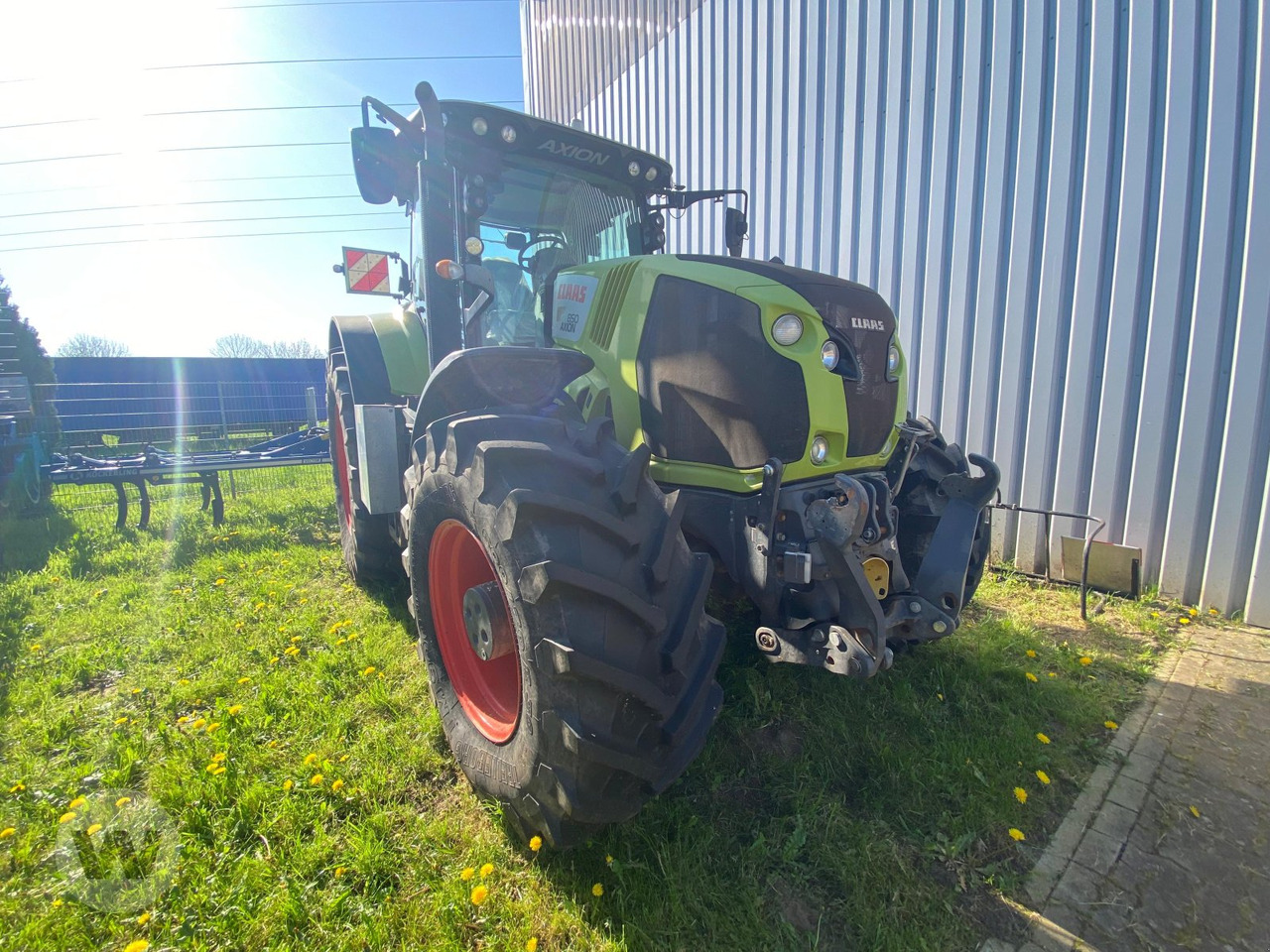 CLAAS Axion 850 - Traktor: slika CLAAS Axion 850 - Traktor CLAAS Axion 850 - Traktor: slika CLAAS Axion 850 - Traktor
