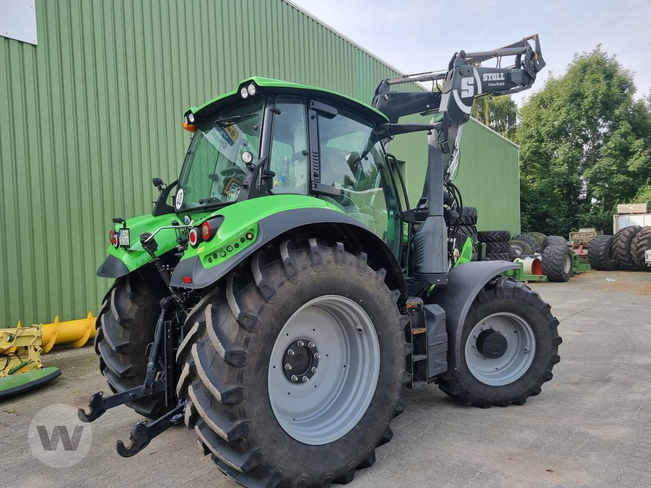 Deutz-Fahr Agrotron 6145.4 - Traktor: slika Deutz-Fahr Agrotron 6145.4 - Traktor Deutz-Fahr Agrotron 6145.4 - Traktor: slika Deutz-Fahr Agrotron 6145.4 - Traktor