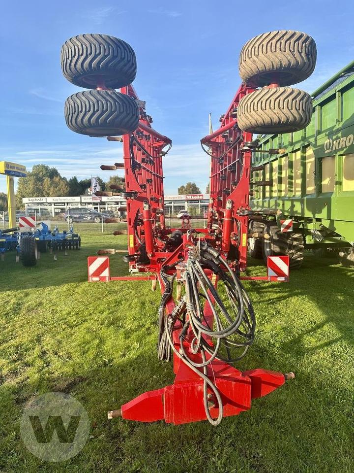 Horsch CRUISER 7XL - Kultivator: slika Horsch CRUISER 7XL - Kultivator Horsch CRUISER 7XL - Kultivator: slika Horsch CRUISER 7XL - Kultivator