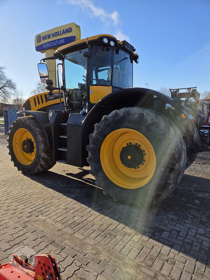 JCB FasTrac 8330 - Traktor: slika JCB FasTrac 8330 - Traktor JCB FasTrac 8330 - Traktor: slika JCB FasTrac 8330 - Traktor