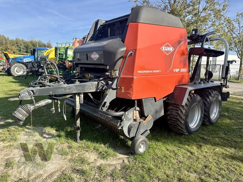Kuhn VBP 2160 - Rolo balirka: slika Kuhn VBP 2160 - Rolo balirka Kuhn VBP 2160 - Rolo balirka: slika Kuhn VBP 2160 - Rolo balirka