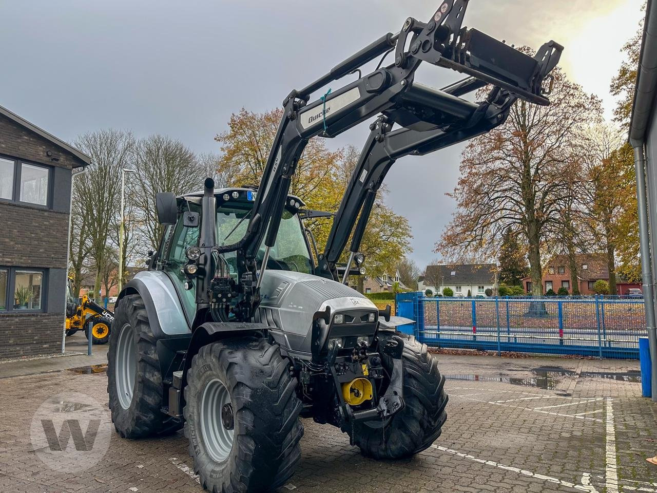 Lamborghini R 6.140.4 - Traktor: slika Lamborghini R 6.140.4 - Traktor Lamborghini R 6.140.4 - Traktor: slika Lamborghini R 6.140.4 - Traktor