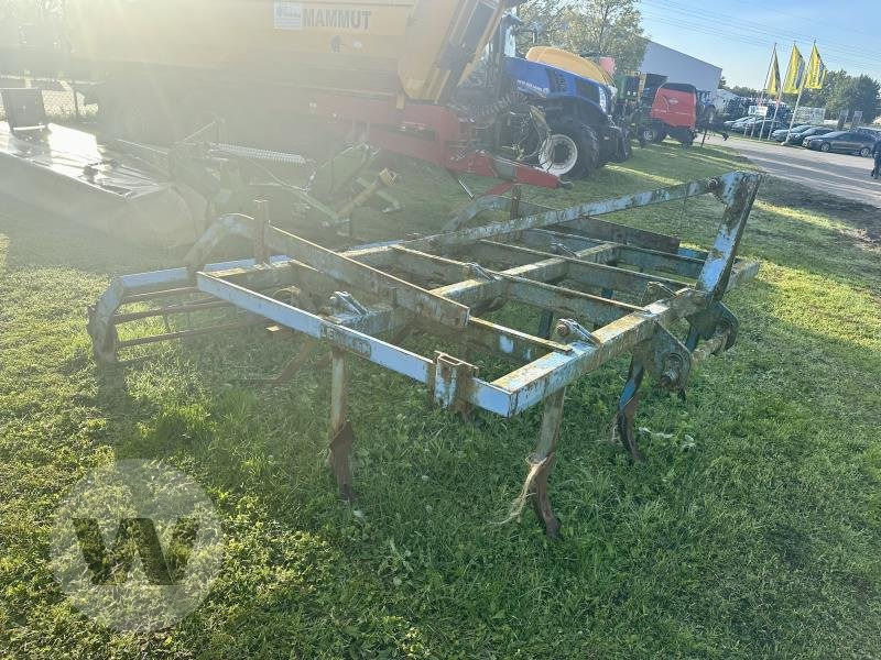 Lemken Smaragd 90-300 - Kultivator: slika Lemken Smaragd 90-300 - Kultivator Lemken Smaragd 90-300 - Kultivator: slika Lemken Smaragd 90-300 - Kultivator