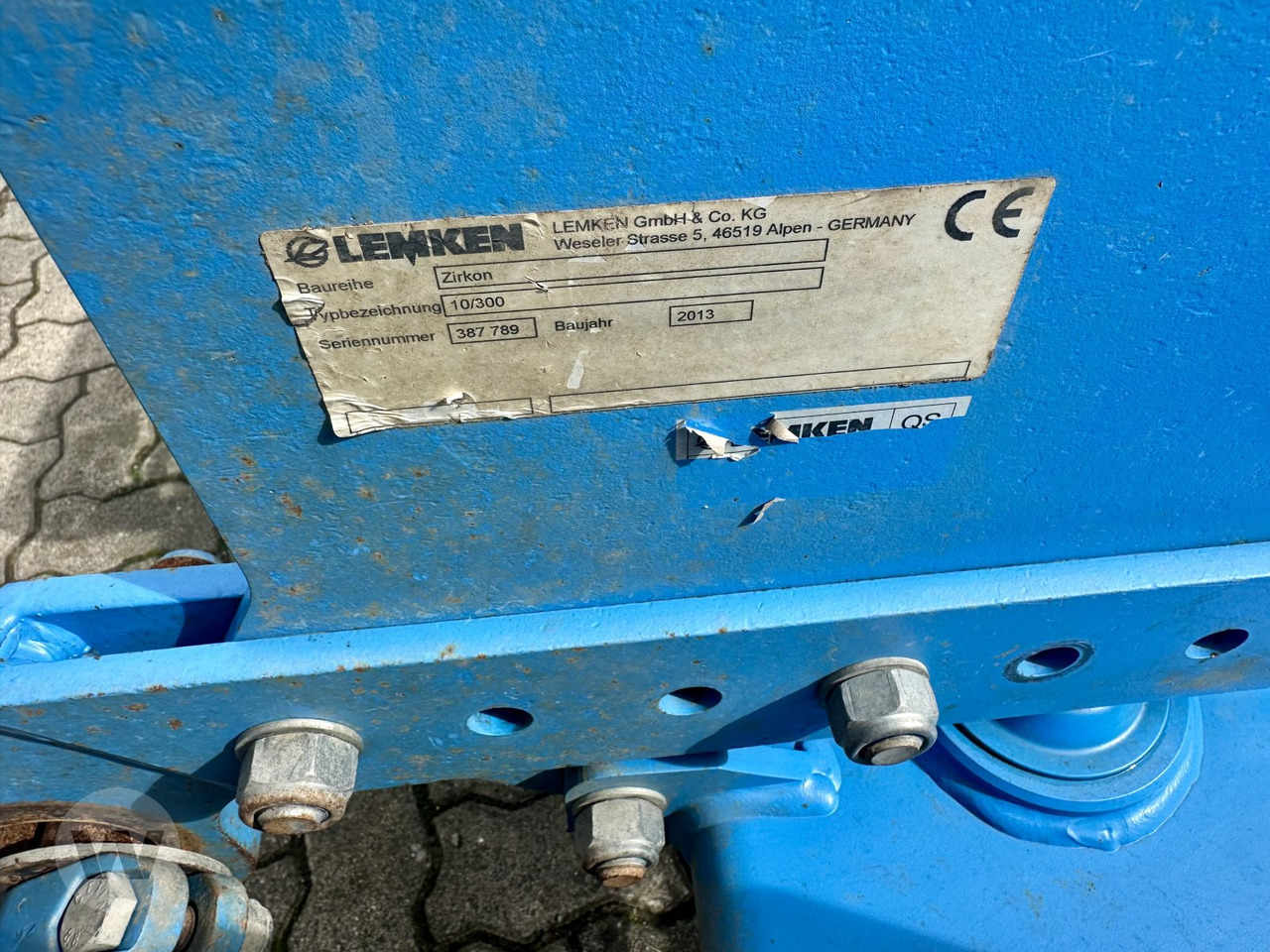 Lemken Zirkon 10/300 - Roto drljača: slika Lemken Zirkon 10/300 - Roto drljača Lemken Zirkon 10/300 - Roto drljača: slika Lemken Zirkon 10/300 - Roto drljača