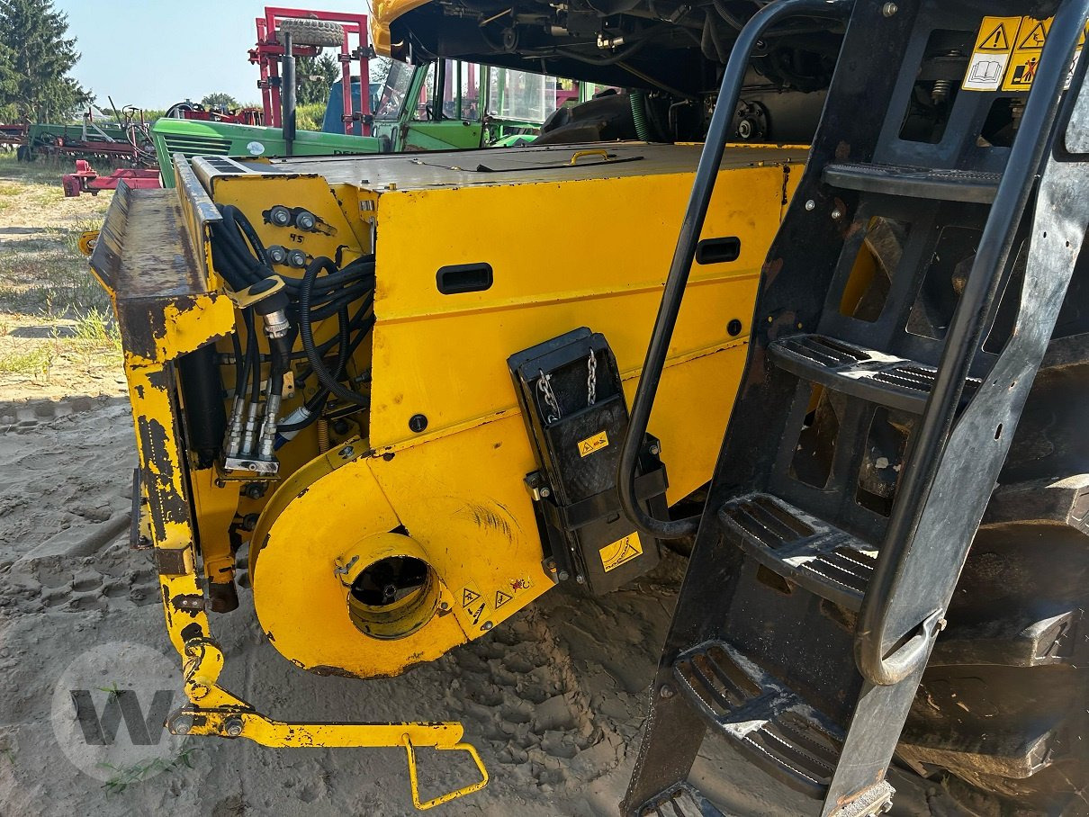 New Holland CR 9070 ELEV - Traktor: slika New Holland CR 9070 ELEV - Traktor New Holland CR 9070 ELEV - Traktor: slika New Holland CR 9070 ELEV - Traktor