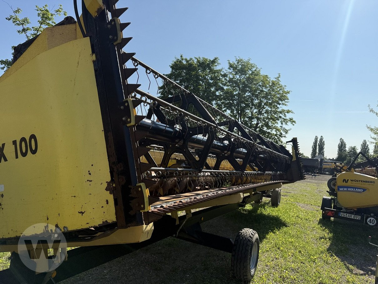 New Holland CX 8090 - Kombajn za žetvu: slika New Holland CX 8090 - Kombajn za žetvu New Holland CX 8090 - Kombajn za žetvu: slika New Holland CX 8090 - Kombajn za žetvu