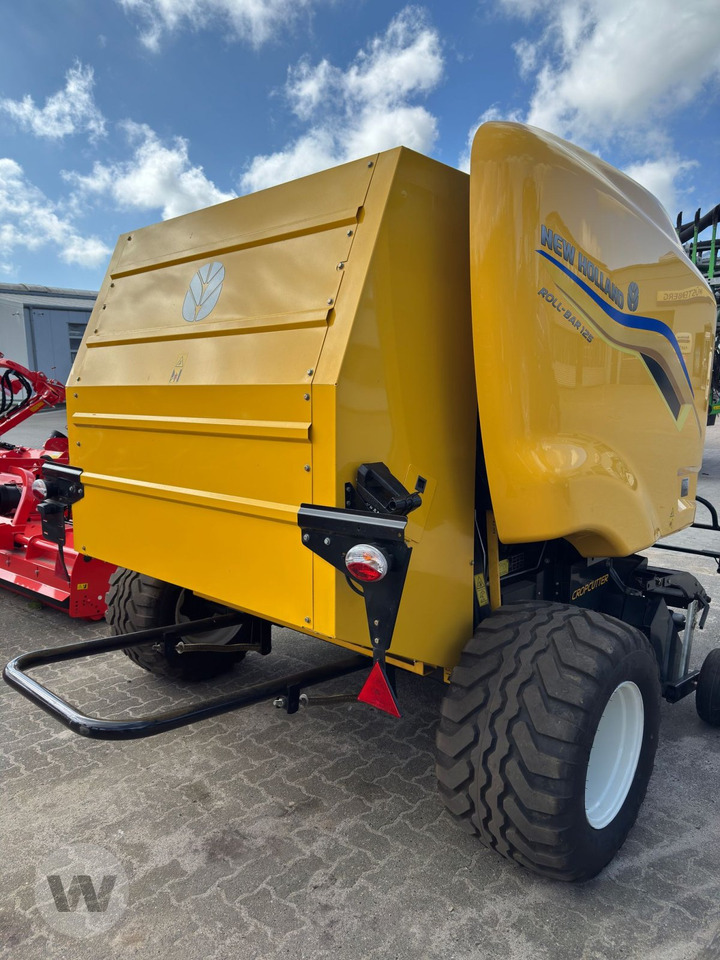 New Holland RB 125 RC - Rolo balirka: slika New Holland RB 125 RC - Rolo balirka New Holland RB 125 RC - Rolo balirka: slika New Holland RB 125 RC - Rolo balirka