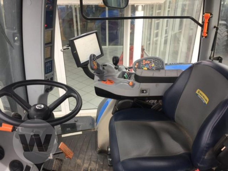 New Holland T 8.420 - Traktor: slika New Holland T 8.420 - Traktor New Holland T 8.420 - Traktor: slika New Holland T 8.420 - Traktor