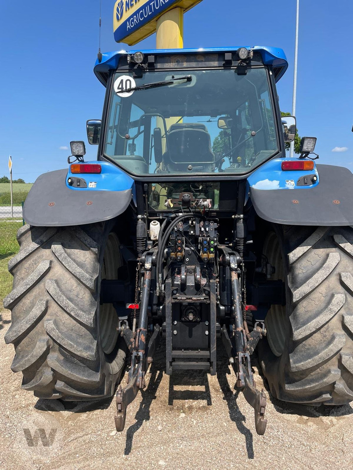 New Holland TM 190 - Traktor: slika New Holland TM 190 - Traktor New Holland TM 190 - Traktor: slika New Holland TM 190 - Traktor