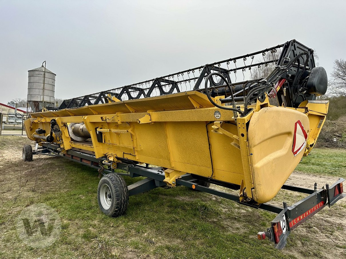 New Holland VARIFEED 10,70 M - Heder za kombajn: slika New Holland VARIFEED 10,70 M - Heder za kombajn New Holland VARIFEED 10,70 M - Heder za kombajn: slika New Holland VARIFEED 10,70 M - Heder za kombajn