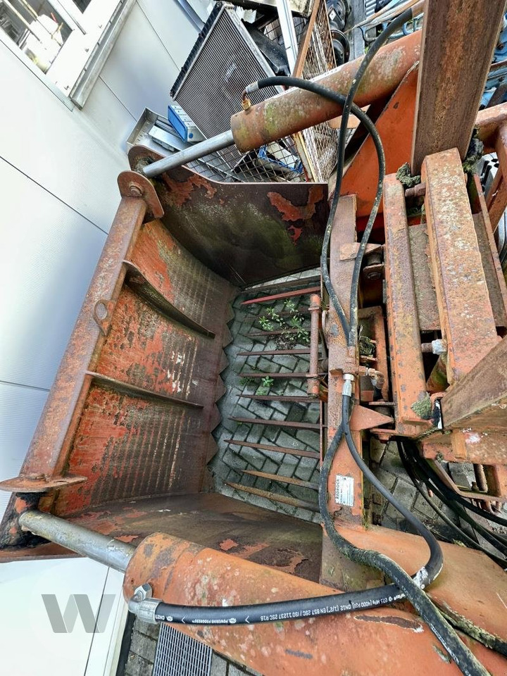 Redrock Alligator - Oprema za silose: slika Redrock Alligator - Oprema za silose Redrock Alligator - Oprema za silose: slika Redrock Alligator - Oprema za silose