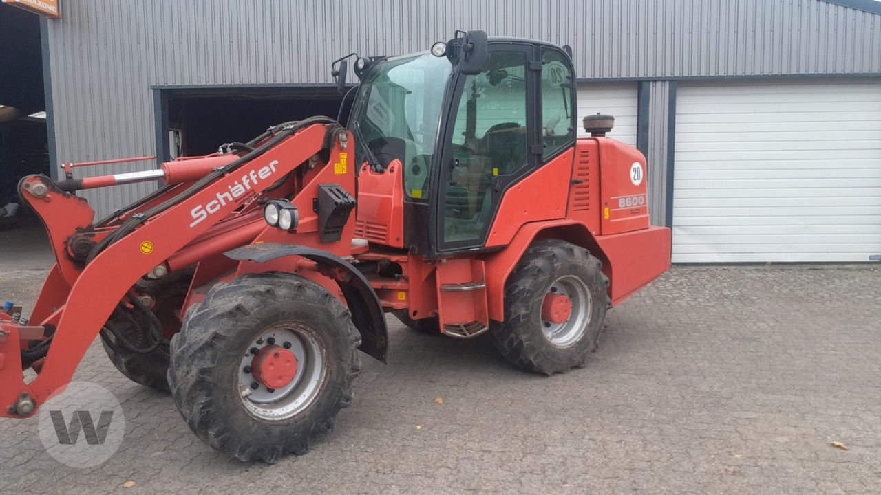 Schäffer 8600 Z - Zglobni utovarivač: slika Schäffer 8600 Z - Zglobni utovarivač Schäffer 8600 Z - Zglobni utovarivač: slika Schäffer 8600 Z - Zglobni utovarivač