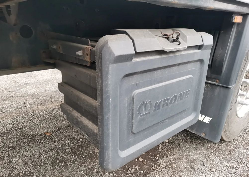 Poluprikolica s ceradom Krone STANDARD FIRANKA: slika Poluprikolica s ceradom Krone STANDARD FIRANKA Poluprikolica s ceradom Krone STANDARD FIRANKA: slika Poluprikolica s ceradom Krone STANDARD FIRANKA