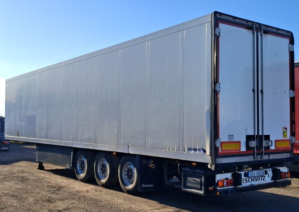 Schmitz Cargobull Chłodnia Carrier Maxima 1300 - Prikolica hladnjača: slika Schmitz Cargobull Chłodnia Carrier Maxima 1300 - Prikolica hladnjača Schmitz Cargobull Chłodnia Carrier Maxima 1300 - Prikolica hladnjača: slika Schmitz Cargobull Chłodnia Carrier Maxima 1300 - Prikolica hladnjača