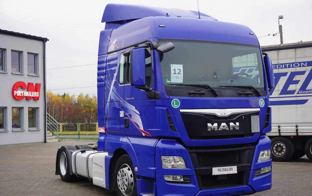 MAN 2 szt. Low-Deck i Standard TGX 18.440 - Tegljač: slika  MAN 2 szt. Low-Deck i Standard TGX 18.440 - Tegljač MAN 2 szt. Low-Deck i Standard TGX 18.440 - Tegljač: slika  MAN 2 szt. Low-Deck i Standard TGX 18.440 - Tegljač
