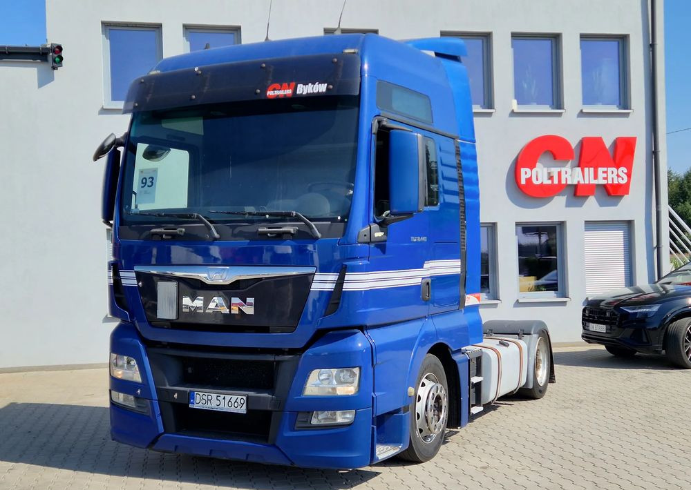 MAN TGX 18.440 LOWDECK - Tegljač: slika MAN TGX 18.440 LOWDECK - Tegljač MAN TGX 18.440 LOWDECK - Tegljač: slika MAN TGX 18.440 LOWDECK - Tegljač