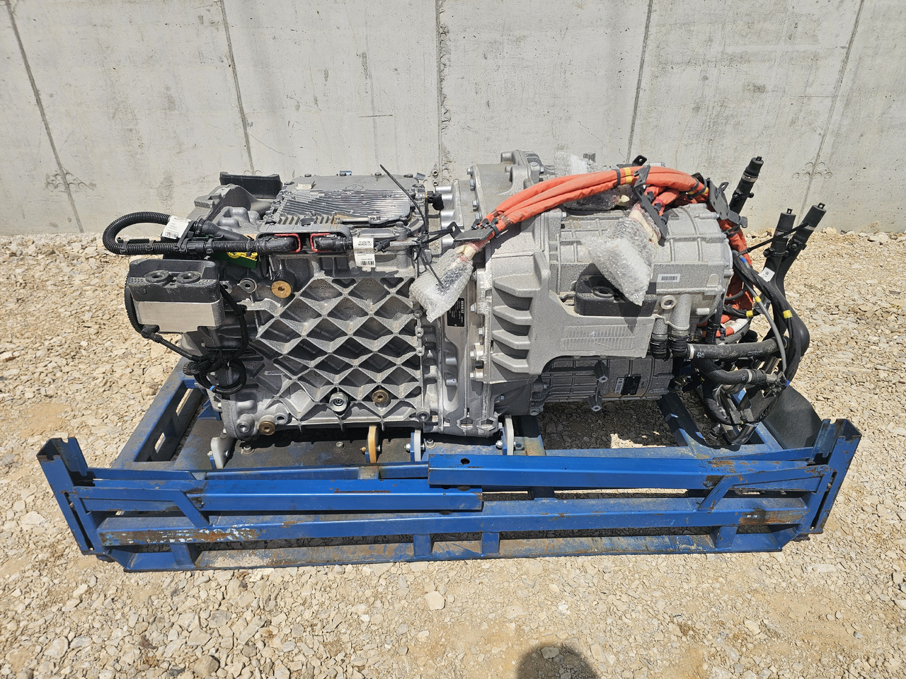 RENAULT ELECTRIC ENGINE / EPT2412 / NEM3 / T E-TECH C-ETECH - Motor: slika RENAULT ELECTRIC ENGINE / EPT2412 / NEM3 / T E-TECH C-ETECH - Motor RENAULT ELECTRIC ENGINE / EPT2412 / NEM3 / T E-TECH C-ETECH - Motor: slika RENAULT ELECTRIC ENGINE / EPT2412 / NEM3 / T E-TECH C-ETECH - Motor