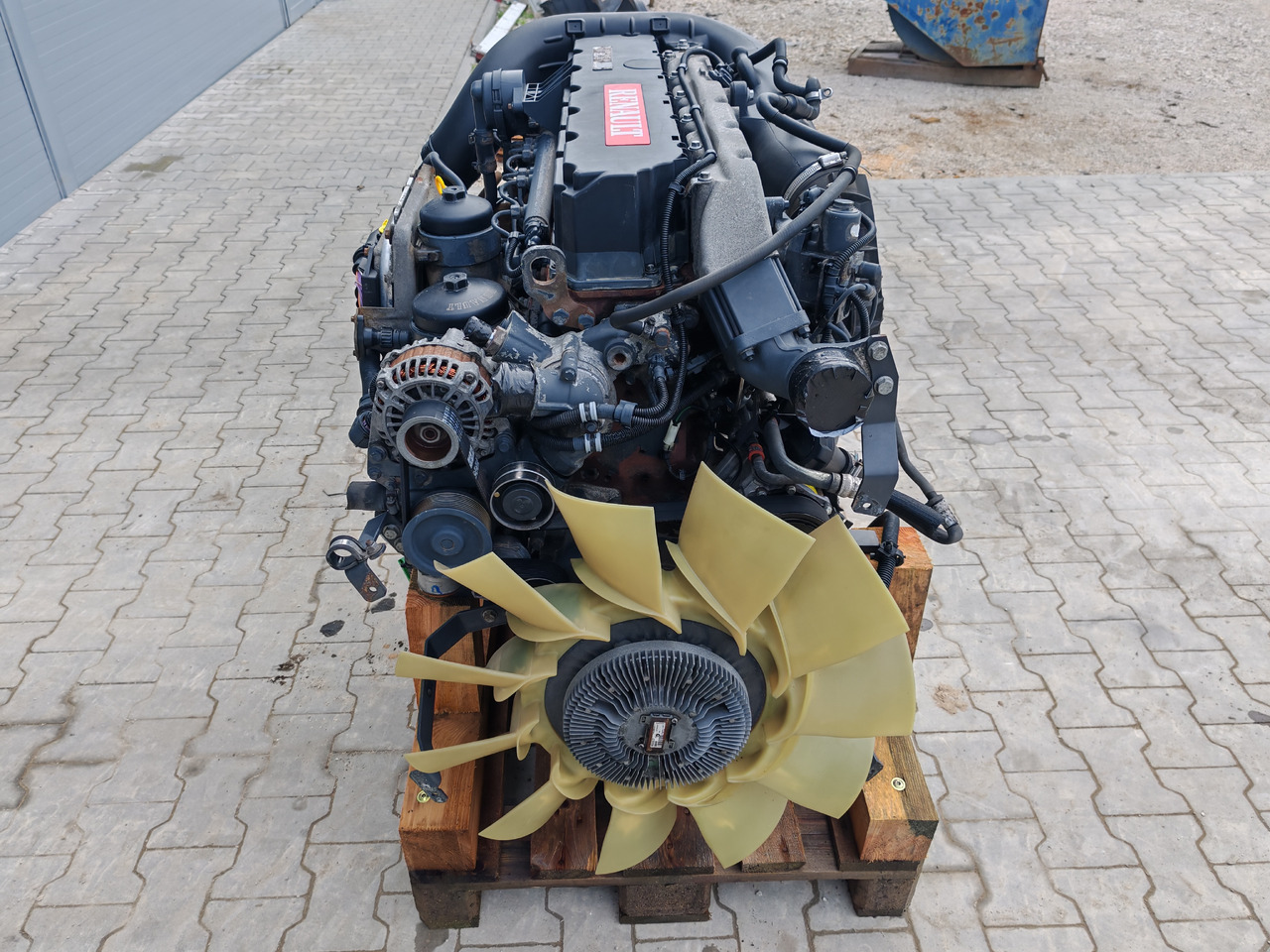 Motor RENAULT MIDLUM DXI / DXI7 260-EUV / COMPLETE ENGINE / DEUTZ: slika Motor RENAULT MIDLUM DXI / DXI7 260-EUV / COMPLETE ENGINE / DEUTZ Motor RENAULT MIDLUM DXI / DXI7 260-EUV / COMPLETE ENGINE / DEUTZ: slika Motor RENAULT MIDLUM DXI / DXI7 260-EUV / COMPLETE ENGINE / DEUTZ