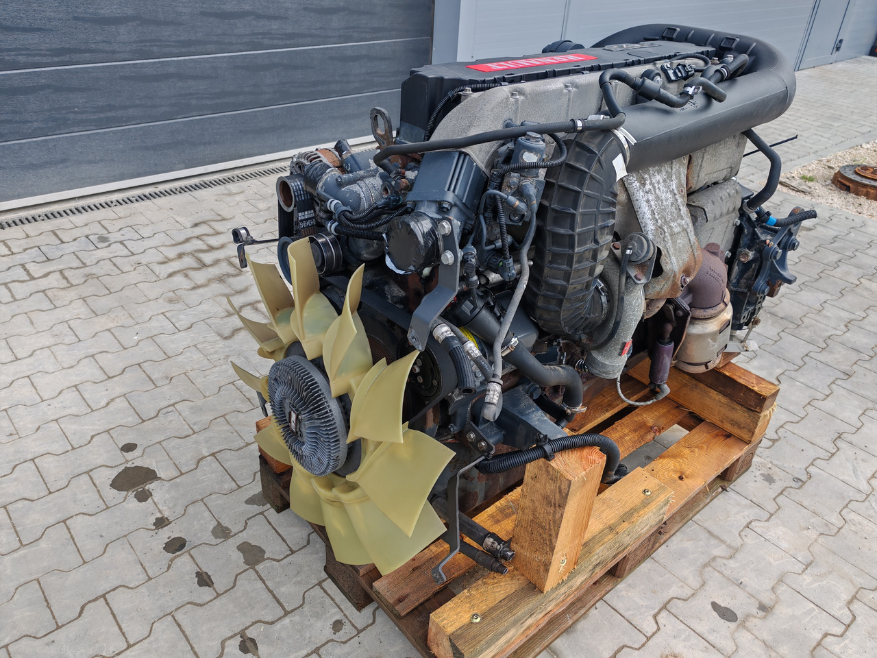 RENAULT MIDLUM DXI / DXI7 260-EUV / COMPLETE ENGINE / DEUTZ - Motor: slika RENAULT MIDLUM DXI / DXI7 260-EUV / COMPLETE ENGINE / DEUTZ - Motor RENAULT MIDLUM DXI / DXI7 260-EUV / COMPLETE ENGINE / DEUTZ - Motor: slika RENAULT MIDLUM DXI / DXI7 260-EUV / COMPLETE ENGINE / DEUTZ - Motor