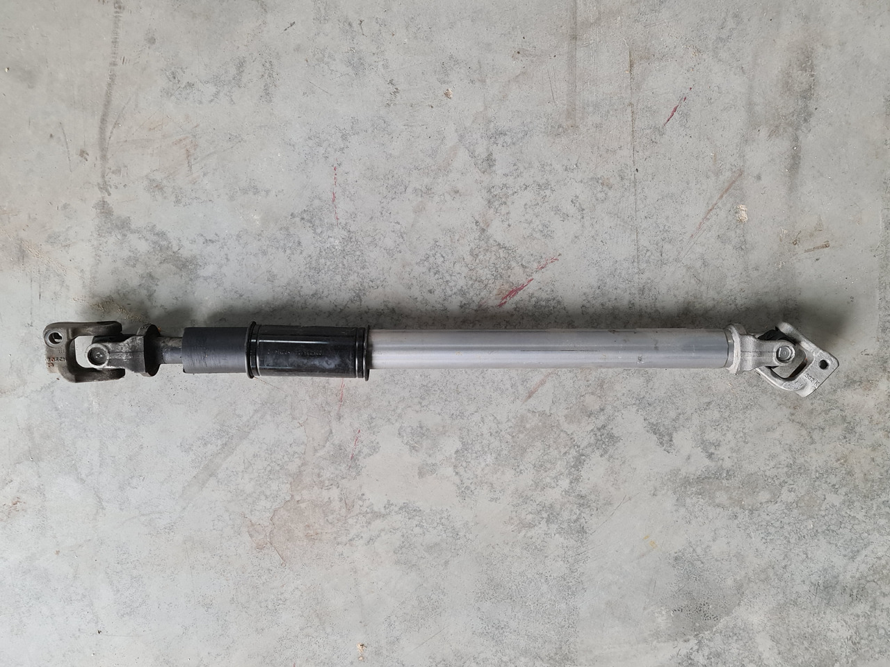RENAULT RANGE T / STEERING SHAFT / 7482556446 - Upravljački mehanizam: slika RENAULT RANGE T / STEERING SHAFT / 7482556446 - Upravljački mehanizam RENAULT RANGE T / STEERING SHAFT / 7482556446 - Upravljački mehanizam: slika RENAULT RANGE T / STEERING SHAFT / 7482556446 - Upravljački mehanizam