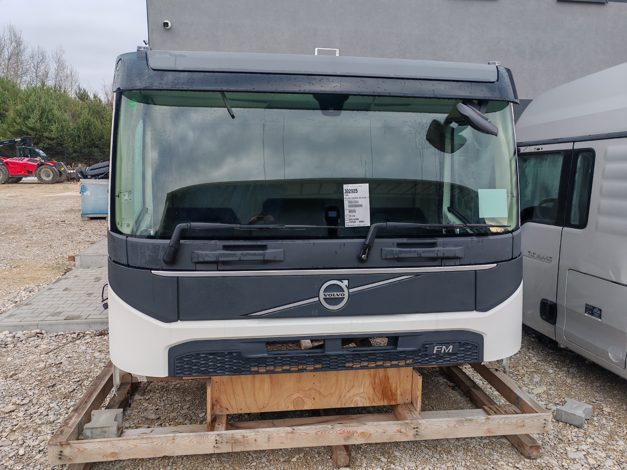 VOLVO FM5 FMX LOW DAY CAB CABINE / COLOR: 91107 / BRAND NEW - Kabina: slika VOLVO FM5 FMX LOW DAY CAB CABINE / COLOR: 91107 / BRAND NEW - Kabina VOLVO FM5 FMX LOW DAY CAB CABINE / COLOR: 91107 / BRAND NEW - Kabina: slika VOLVO FM5 FMX LOW DAY CAB CABINE / COLOR: 91107 / BRAND NEW - Kabina