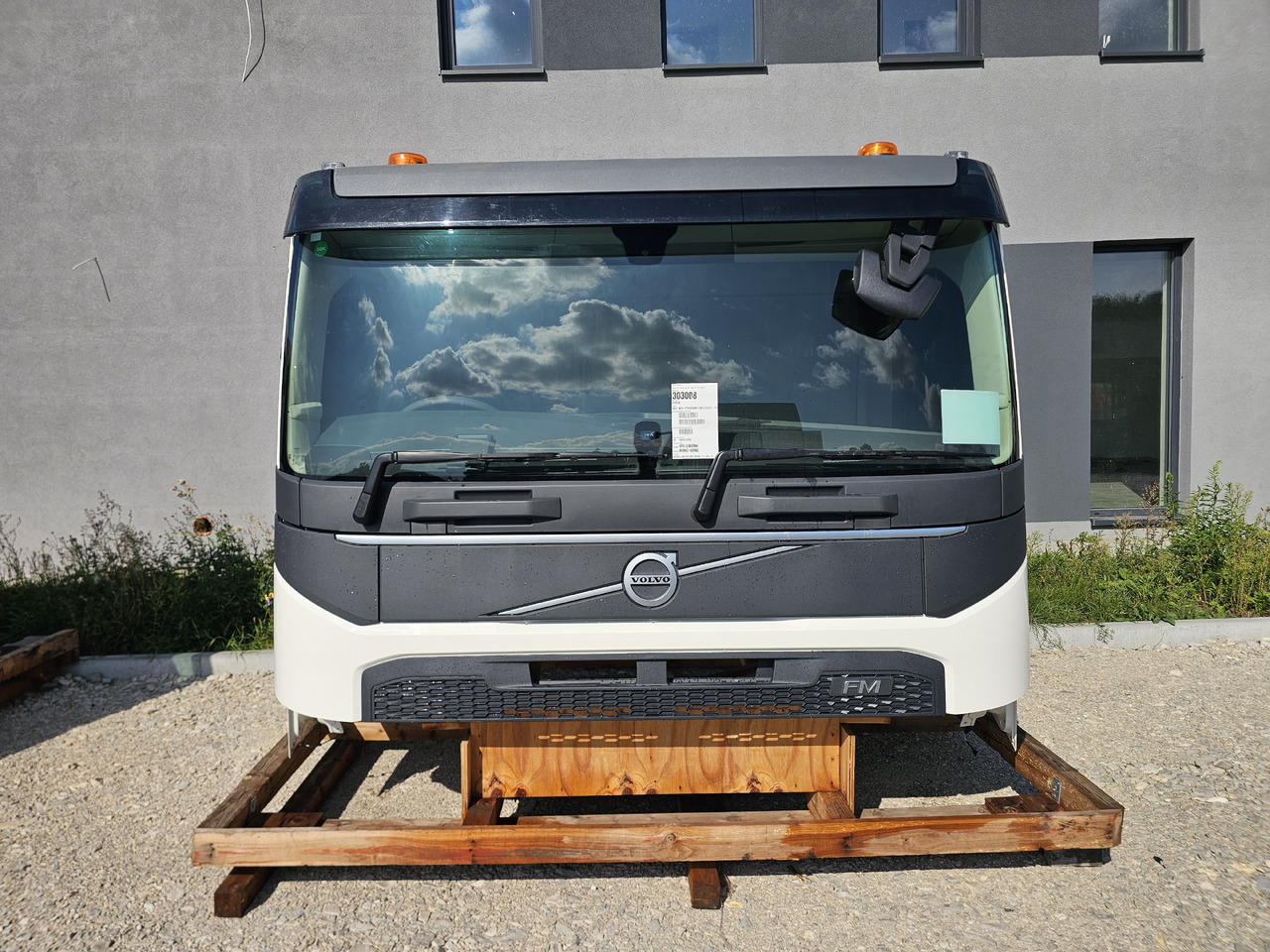 VOLVO FM5 FMX LOW DAY CAB / FULLY COMPLETE / BRAND NEW - Kabina: slika VOLVO FM5 FMX LOW DAY CAB / FULLY COMPLETE / BRAND NEW - Kabina VOLVO FM5 FMX LOW DAY CAB / FULLY COMPLETE / BRAND NEW - Kabina: slika VOLVO FM5 FMX LOW DAY CAB / FULLY COMPLETE / BRAND NEW - Kabina