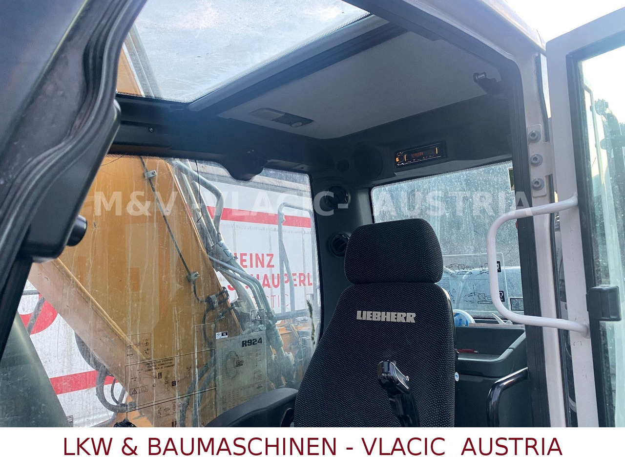 Liebherr R 924 LC - Bager gusjeničar: slika Liebherr R 924 LC - Bager gusjeničar Liebherr R 924 LC - Bager gusjeničar: slika Liebherr R 924 LC - Bager gusjeničar