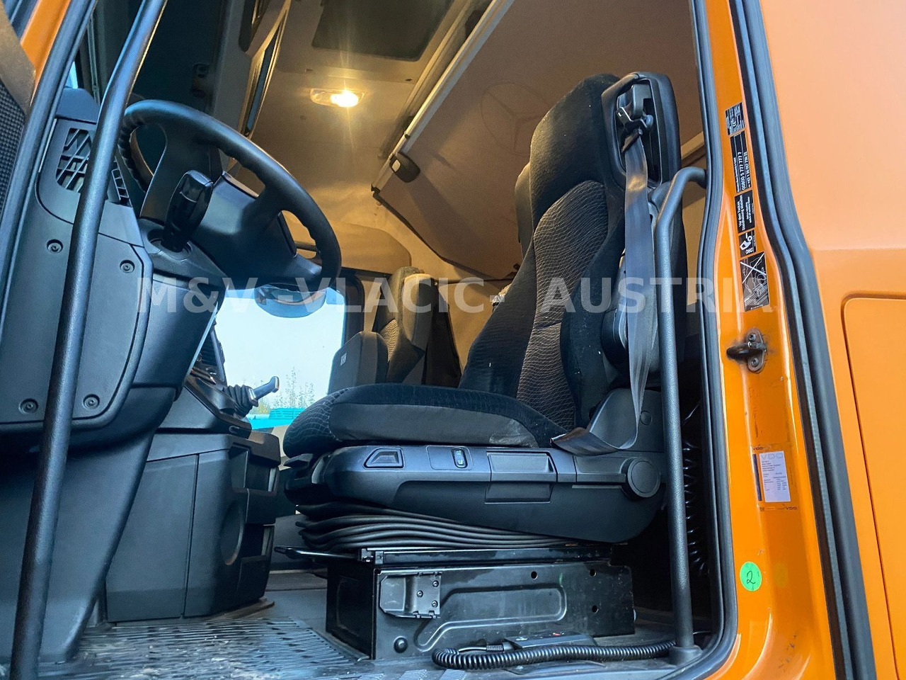 Mercedes-Benz 2542 - Transporter kontejnera/ Kamion s izmjenjivim sanducima: slika Mercedes-Benz 2542 - Transporter kontejnera/ Kamion s izmjenjivim sanducima Mercedes-Benz 2542 - Transporter kontejnera/ Kamion s izmjenjivim sanducima: slika Mercedes-Benz 2542 - Transporter kontejnera/ Kamion s izmjenjivim sanducima