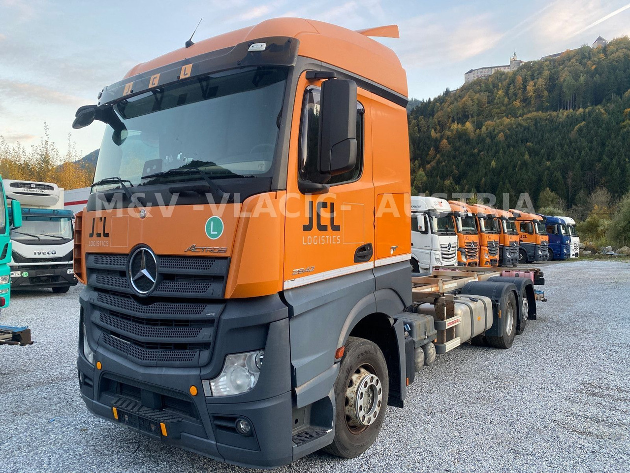 Mercedes-Benz 2542 - Transporter kontejnera/ Kamion s izmjenjivim sanducima: slika Mercedes-Benz 2542 - Transporter kontejnera/ Kamion s izmjenjivim sanducima Mercedes-Benz 2542 - Transporter kontejnera/ Kamion s izmjenjivim sanducima: slika Mercedes-Benz 2542 - Transporter kontejnera/ Kamion s izmjenjivim sanducima