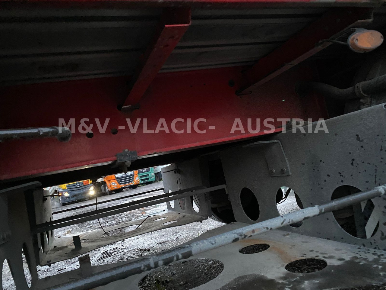 Poluprikolica s ceradom Schwarzmüller Mega: slika Poluprikolica s ceradom Schwarzmüller Mega Poluprikolica s ceradom Schwarzmüller Mega: slika Poluprikolica s ceradom Schwarzmüller Mega