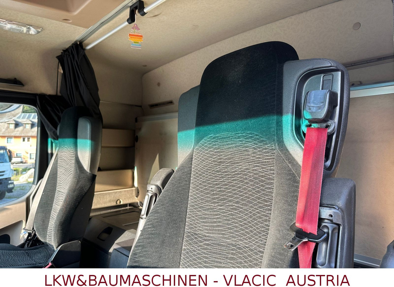 Mercedes-Benz Actros 1840 ADR ( 17 Stk. auf Lager 2017 jahr) - Tegljač: slika Mercedes-Benz Actros 1840 ADR ( 17 Stk. auf Lager 2017 jahr) - Tegljač Mercedes-Benz Actros 1840 ADR ( 17 Stk. auf Lager 2017 jahr) - Tegljač: slika Mercedes-Benz Actros 1840 ADR ( 17 Stk. auf Lager 2017 jahr) - Tegljač