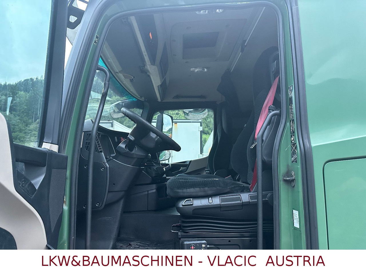 Mercedes-Benz Actros 1840 ADR - Tegljač: slika Mercedes-Benz Actros 1840 ADR - Tegljač Mercedes-Benz Actros 1840 ADR - Tegljač: slika Mercedes-Benz Actros 1840 ADR - Tegljač