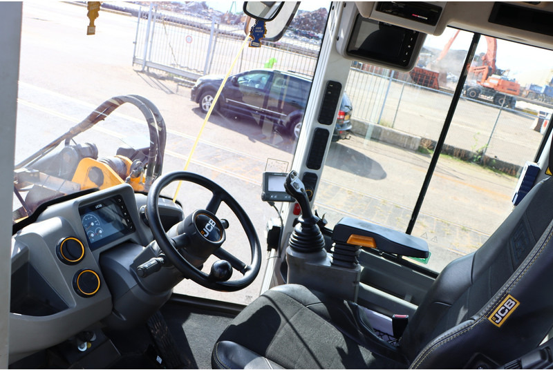 JCB 417 HT T4F - Utovarivač na kotačima: slika JCB 417 HT T4F - Utovarivač na kotačima JCB 417 HT T4F - Utovarivač na kotačima: slika JCB 417 HT T4F - Utovarivač na kotačima