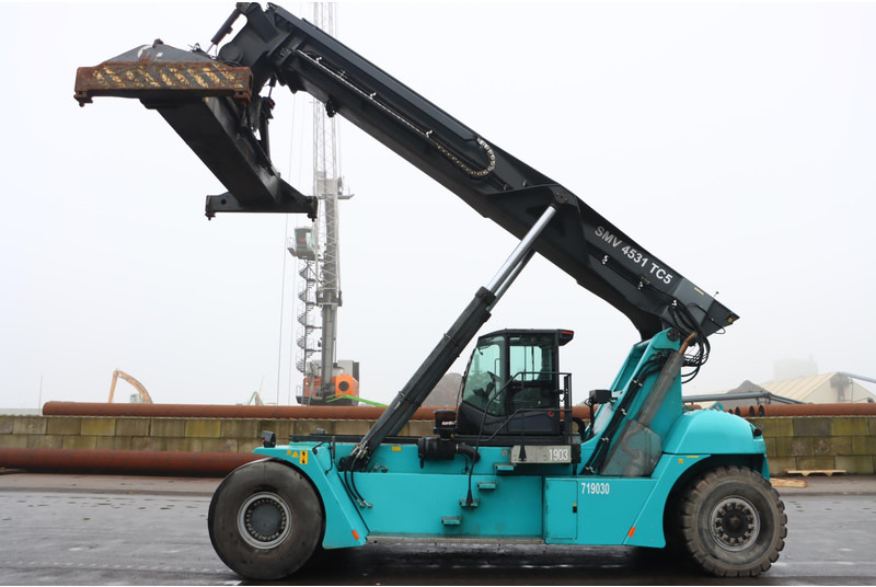 Dohvatni viličar KONECRANES 4531TC5: slika Dohvatni viličar KONECRANES 4531TC5
