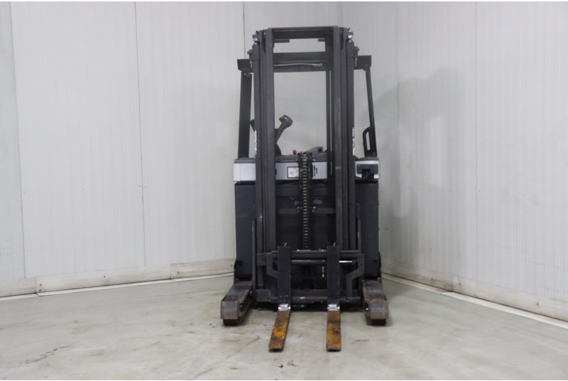 Nissan UNS140DTFVRC540 - Regalni viličar: slika Nissan UNS140DTFVRC540 - Regalni viličar Nissan UNS140DTFVRC540 - Regalni viličar: slika Nissan UNS140DTFVRC540 - Regalni viličar