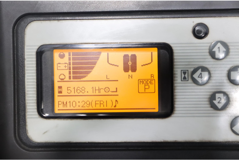 Električni viličar UniCarriers AG1N1L16Q: slika Električni viličar UniCarriers AG1N1L16Q