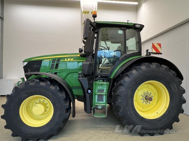 John Deere 6230R mit CommandPro - Traktor: slika John Deere 6230R mit CommandPro - Traktor John Deere 6230R mit CommandPro - Traktor: slika John Deere 6230R mit CommandPro - Traktor